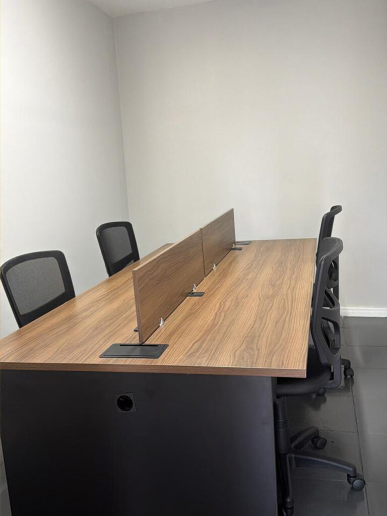 sala-9m-04
